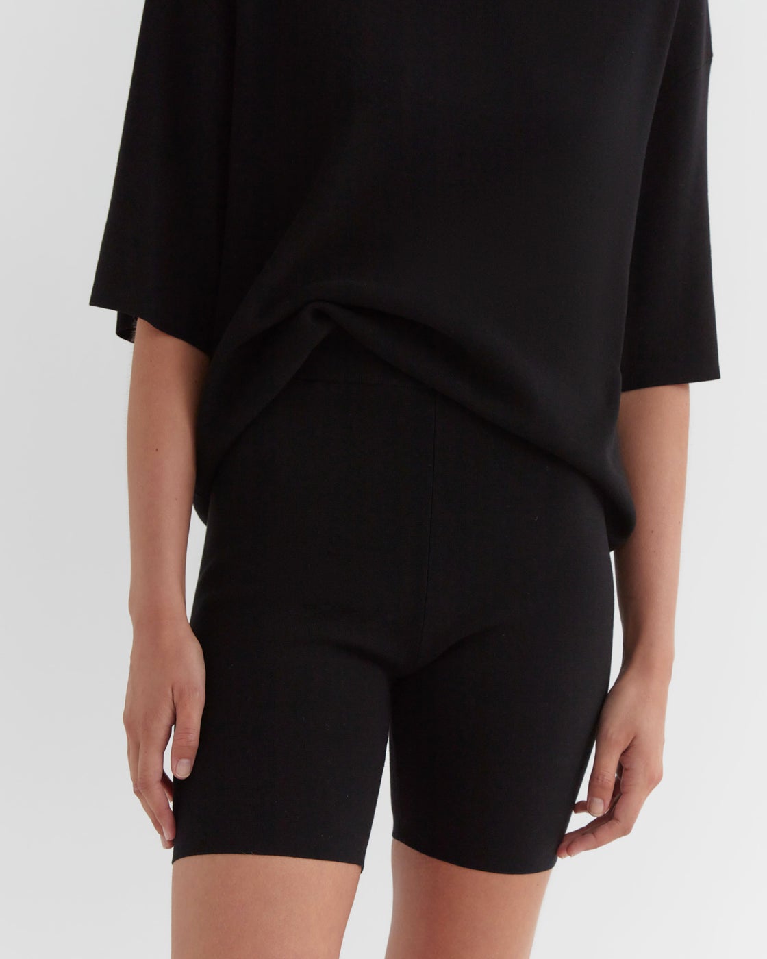 Milano Knit Shorts- Black